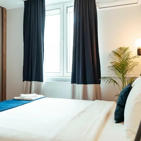 Classy - Old Town Βουκουρέστι